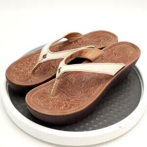 OluKai Paniolo Wedge Women's Size 8 Brown White Leather Wedge Thong Flip Flop